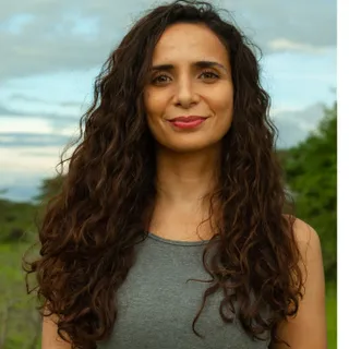 Ella Al-Shamahi