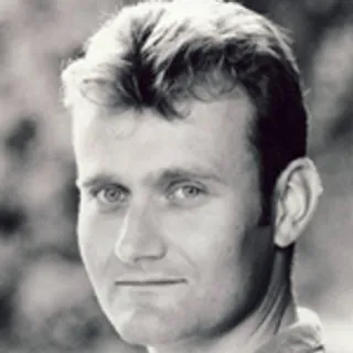 Hugh-Dennis-S