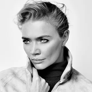 jodie-kidd-220-220