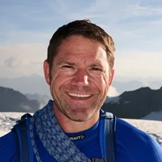 steve-backshall-x-sq