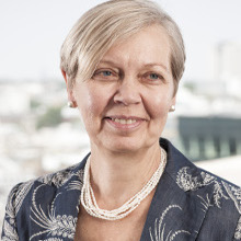 deanne-julius-s-1