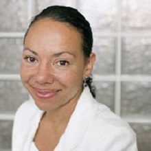 oona-king-220