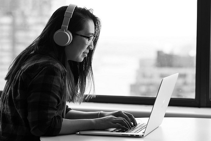 the-value-of-a-virtual-keynote-speaker
